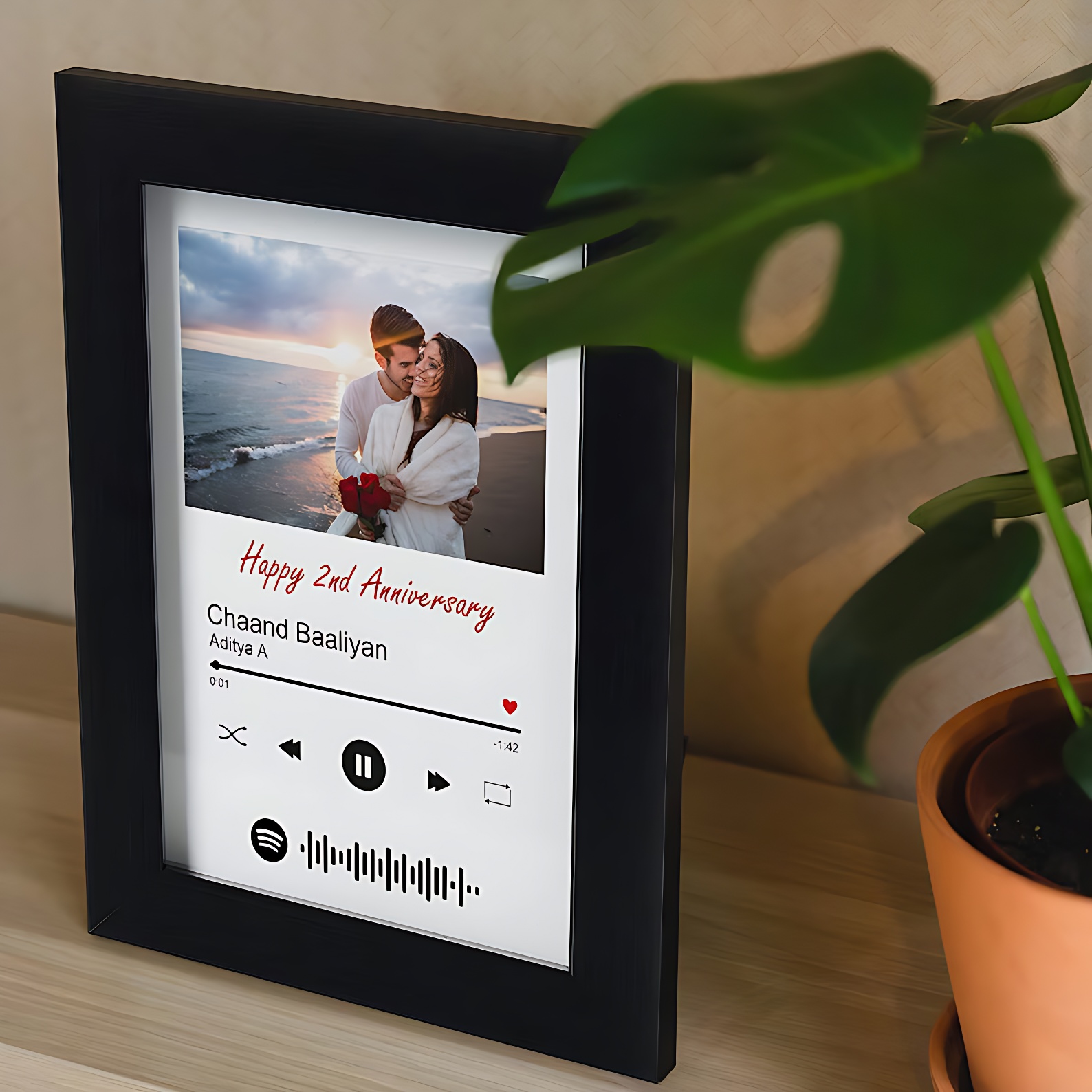 Giftanna Spotify Personalized Photo Frame For Couples : Preserving Memories with Melodies